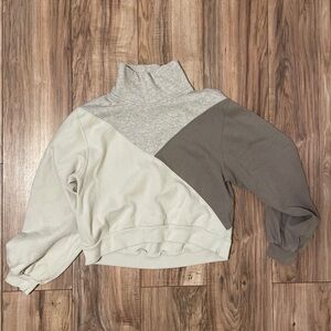 Abercrombie and Fitch color block